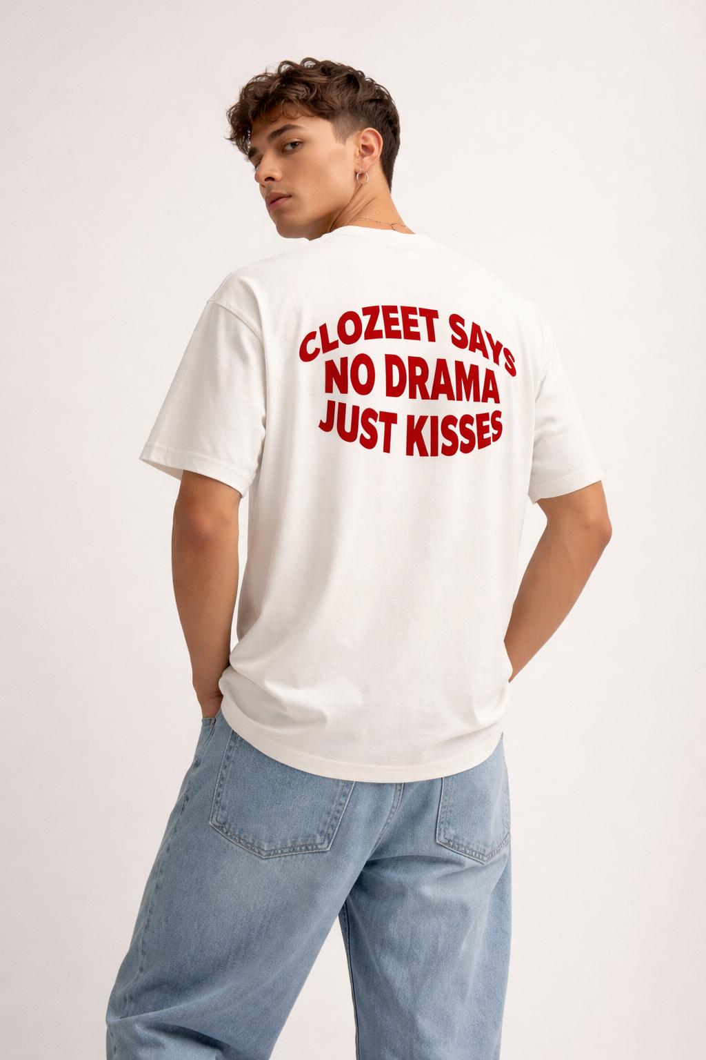 NO DRAMA JUST KISSES T-SHIRT